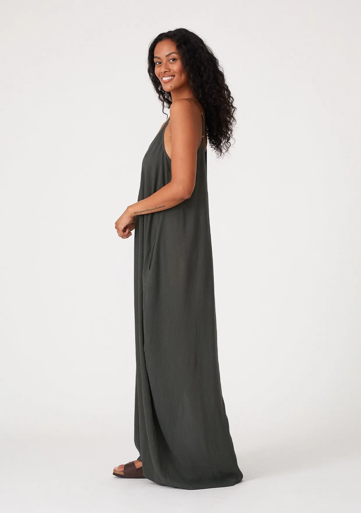 Ethereal Breeze Maxi Dress