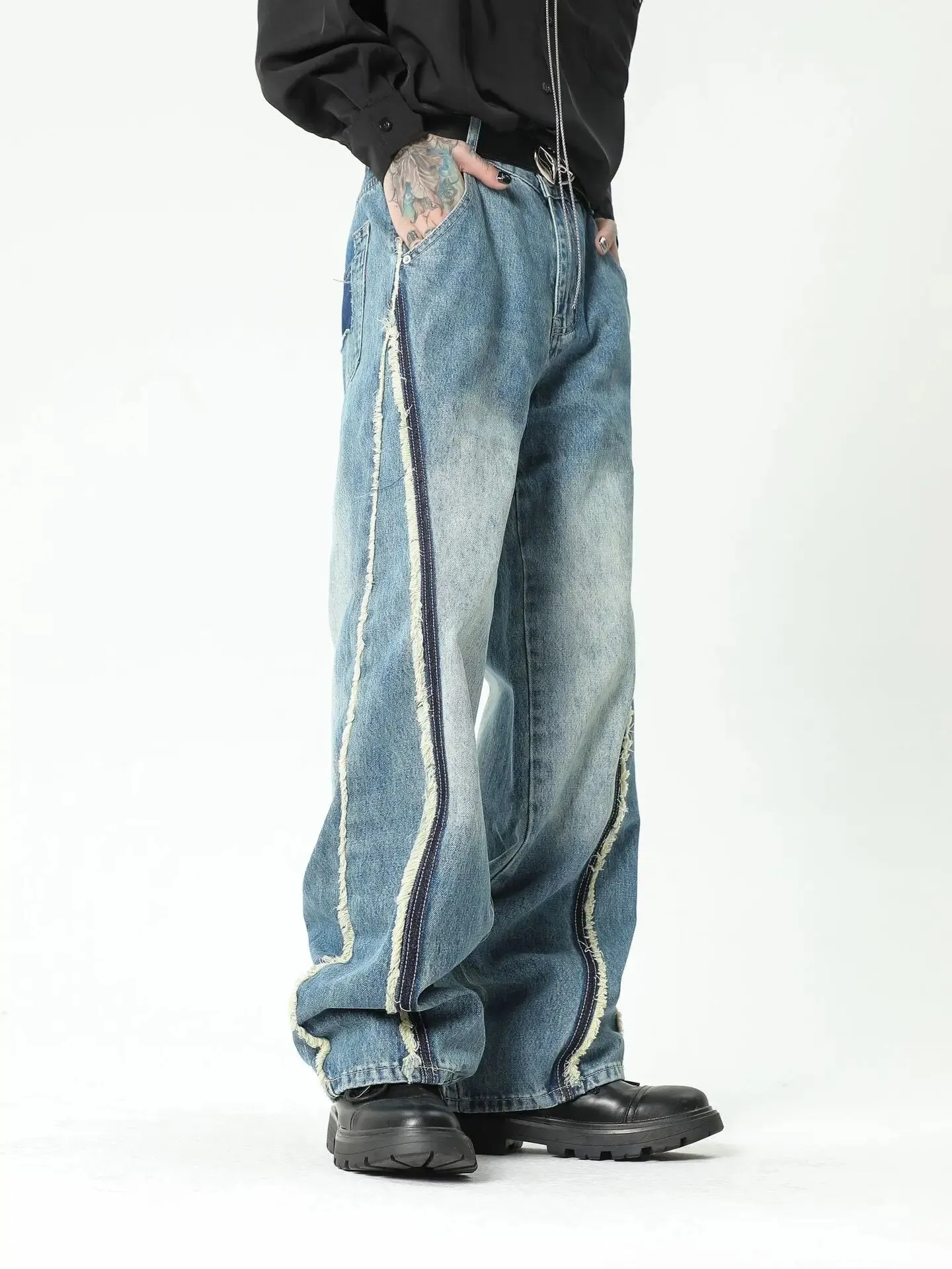 'Skyline' Raw Edge Baggy Denim Jeans