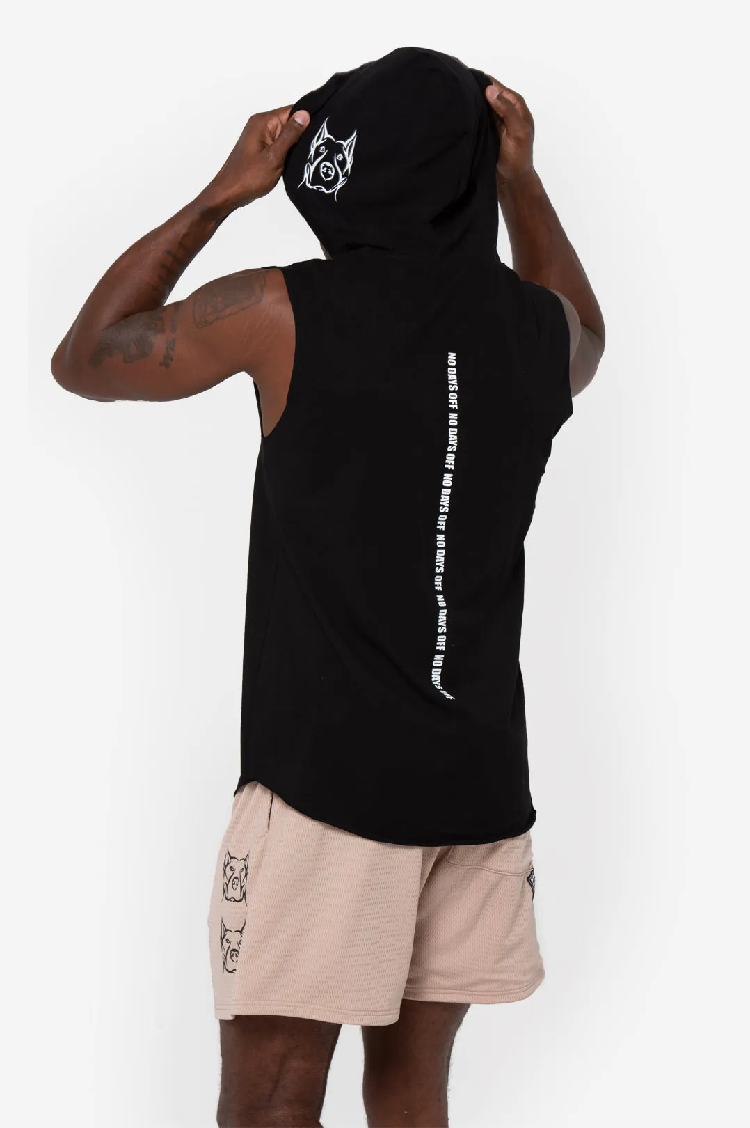 SLEEVELESS HOODIE