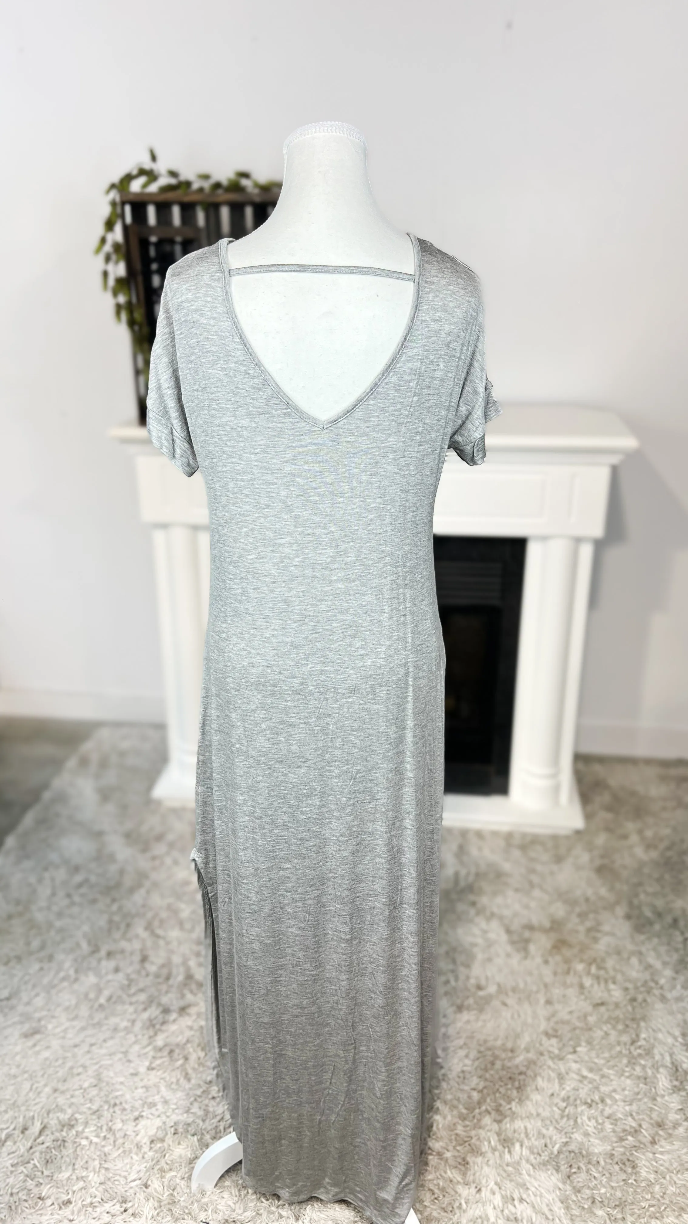 Stacey Short Sleeve Maxi Dress: Grey